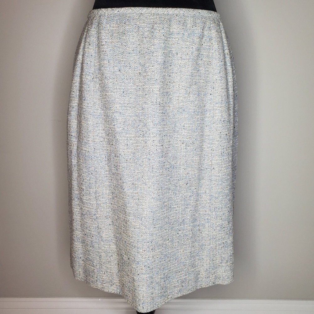 Carolina Herrera Tweed Skirt Blue Gray EUC